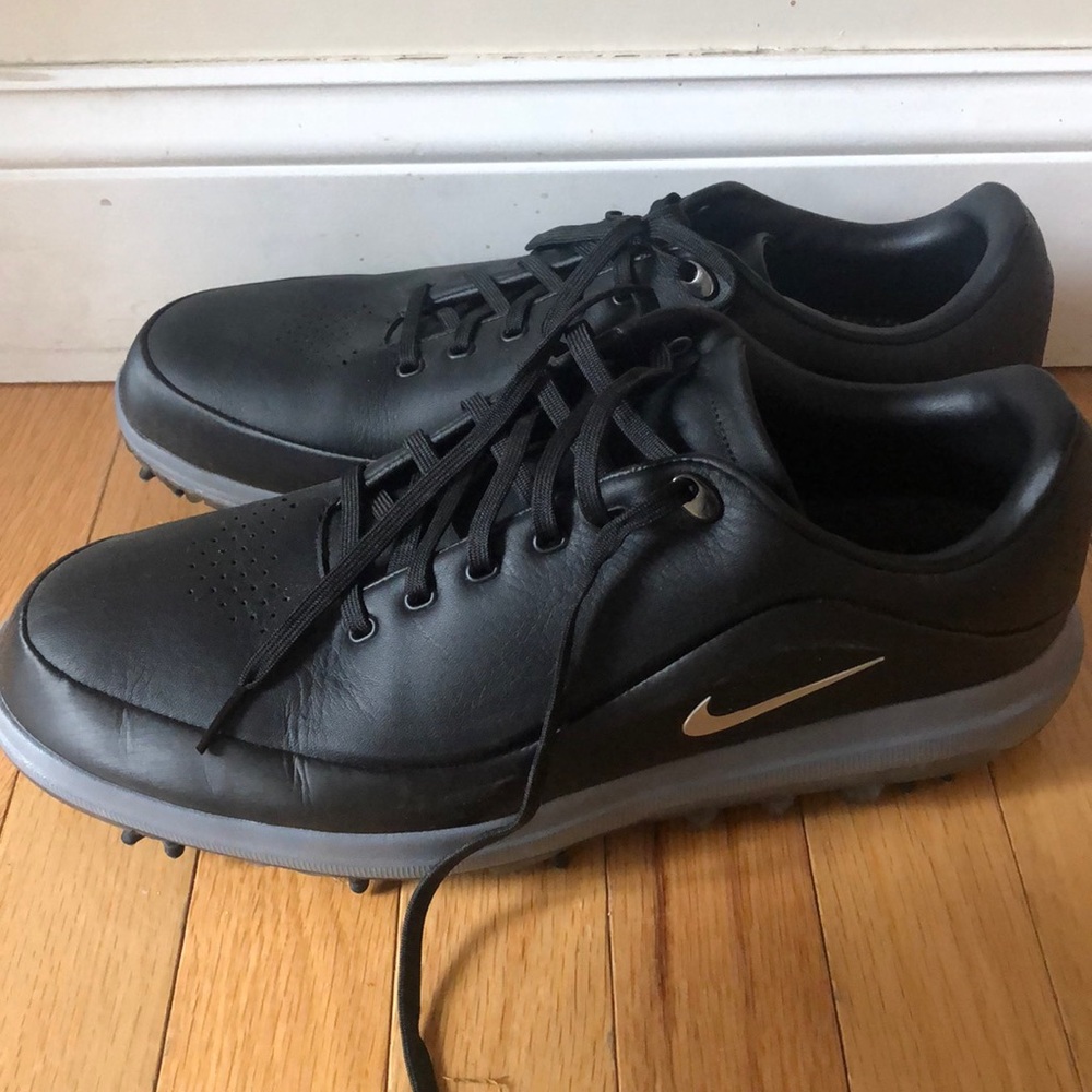 Nike golf shoes 11.5 Wide